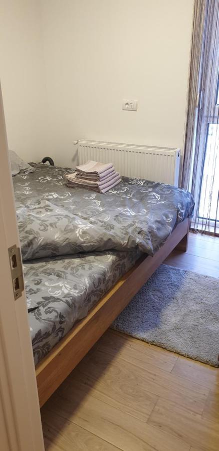 Apartman Mina Divcibare Luaran gambar